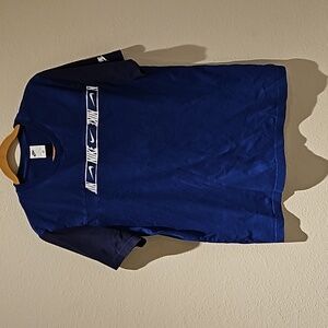 Mens "Nike" T-shirt